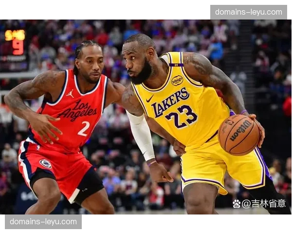 湖人近期16胜2负势头强劲 三巨头磨合成熟提升关键时刻把握